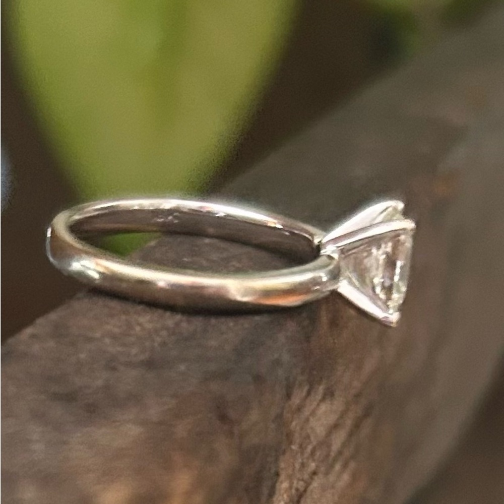 1.12ct GIA VS1 Natural Diamond 18k - Picture 3 of 13